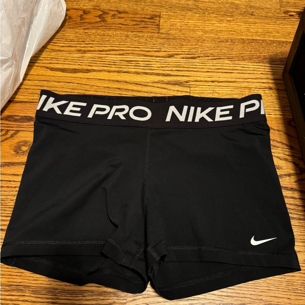 Nike Pro Women's Black Shorts